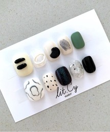 lit.Cy（リットシー）の「lit.Cy ネイルチップ（ネイルシール/ネイルチップ）」