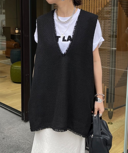 doudou ツイード深Vベスト DouDou（ドゥドゥ）の「ツイード深Vベスト（ベスト）」 - WEAR