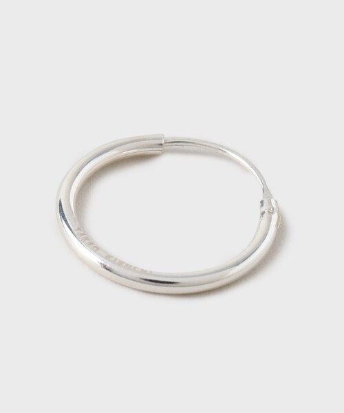 TAKEO KIKUCHI（タケオキクチ）の「【SILVER925】 ミニマルピアス　L（ピアス（両耳用）・メンズ・シルバー/ピンクゴールド・00）」の7枚目の写真