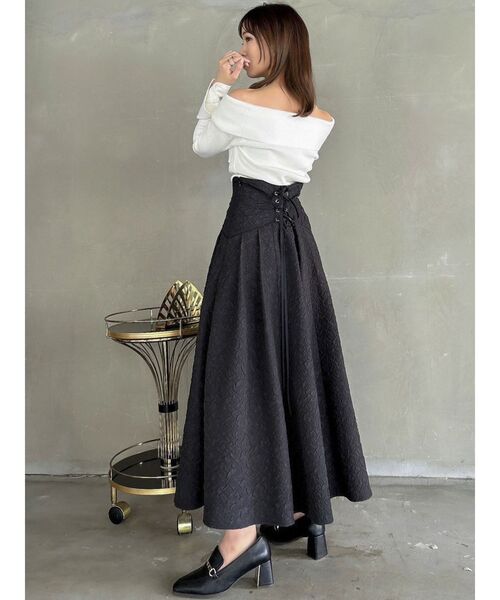 dazzlin（ダズリン）の「ツイストクロスニットトップス（ニット/セーター・レディース・グレー/オフホワイト/ピンク/チャコールグレー・FREE）」の7枚目の写真