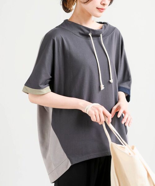 rps(アールピーエス)の「天竺配色ルーズハイネックドルマンプルオーバー(Tシャツ/カットソー・レディース・チャコールグレー/アイボリー/カーキ・フリー)」の17枚目の写真