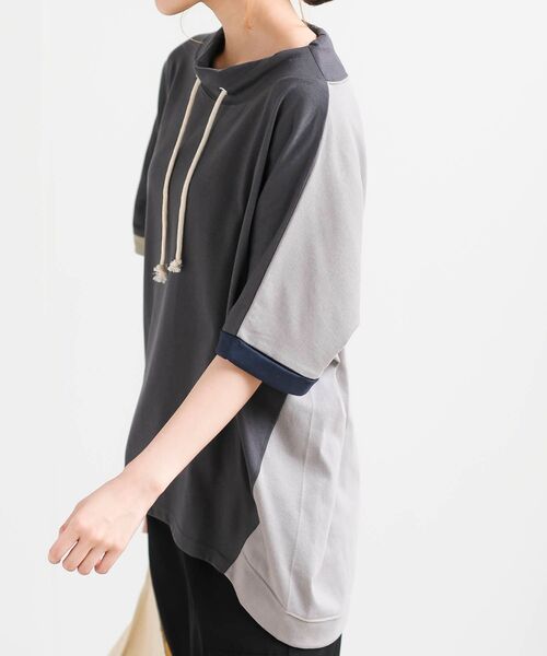 rps(アールピーエス)の「天竺配色ルーズハイネックドルマンプルオーバー(Tシャツ/カットソー・レディース・チャコールグレー/アイボリー/カーキ・フリー)」の19枚目の写真