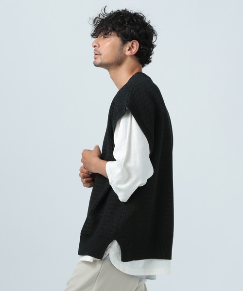 BAYFLOW（ベイフロー）の「シアーニットベスト（ベスト・メンズ・ベージュ/ブラック・FREE）」の2枚目の写真