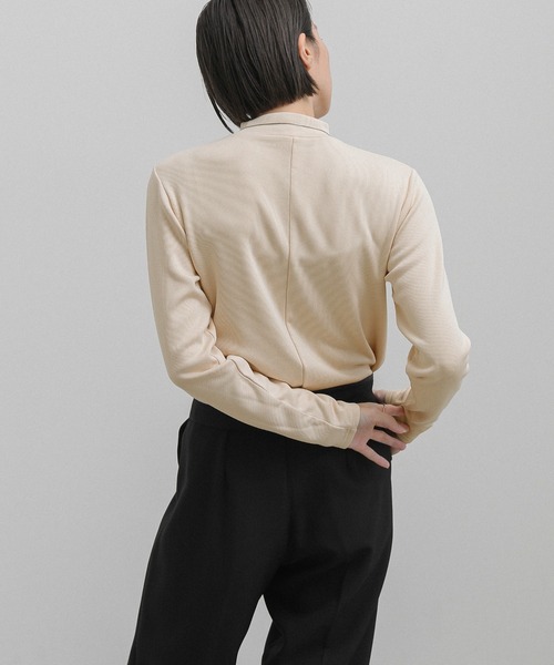 select MOCA(セレクトモカ)の「リブセンタープチハイネックトップス(Tシャツ/カットソー・レディース・カーキ/グレイッシュベージュ/アイボリー/ブラック・FREE)」の21枚目の写真