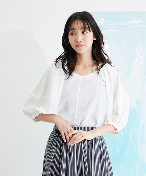 Jayro(ジャイロ)の「袖ボリュームチュニックBL(シャツ/ブラウス・レディース・ホワイト系その他/ブラック/グリーン・M)」の2枚目の写真