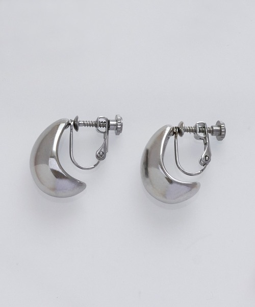 Phoebe（フィービィー）の「【金属アレルギー対応】プランプフープイヤリング　ゴールド/サージカルステンレス（イヤリング・レディース・シルバー/イエローゴールド・FREE）」の14枚目の写真