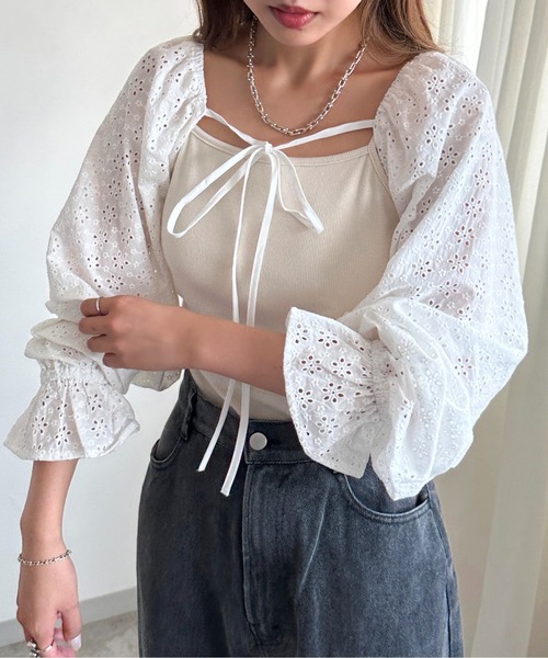 apres jour mignon(アプレジュールミニョン)の「コットンレースボレロ【ZOZOTOWN限定アイテム】(シャツ/ブラウス・レディース・ブラック/オフホワイト・X-LARGE/フリー)」の3枚目の写真