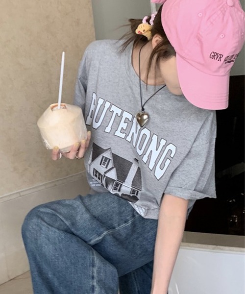 LYEON(リヨン)の「オーバーサイズTシャツ(Tシャツ/カットソー・レディース・グレー/ホワイト・FREE)」の5枚目の写真