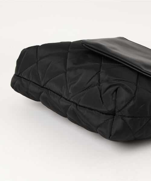 チェーン ショルダーバッグ セール】マルチポーチ付き キルティング チェーンショルダーバッグ