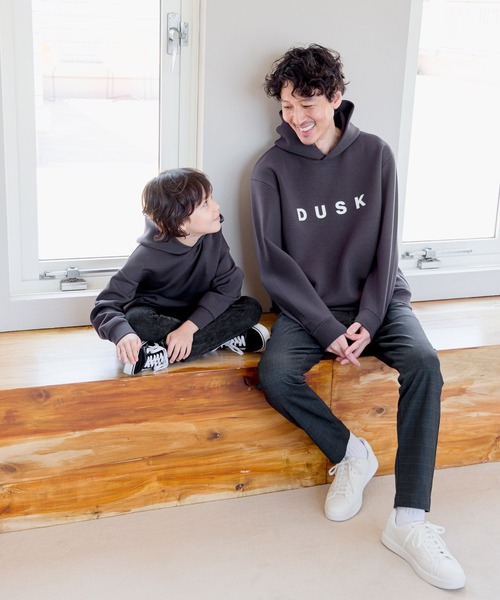 GLOBAL WORK（グローバルワーク）の「ライトクッション／プルオーバーパーカー/907704（パーカー・キッズ・サックスブルー/アイボリー/ベージュ/ブルー/チャコールグレー・120cm/110cm/160cm/150cm/100cm/130cm/140cm）」の14枚目の写真