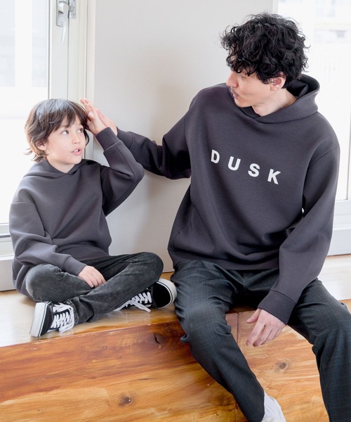 GLOBAL WORK（グローバルワーク）の「ライトクッション／プルオーバーパーカー/907704（パーカー・キッズ・サックスブルー/アイボリー/ベージュ/ブルー/チャコールグレー・120cm/110cm/160cm/150cm/100cm/130cm/140cm）」の16枚目の写真