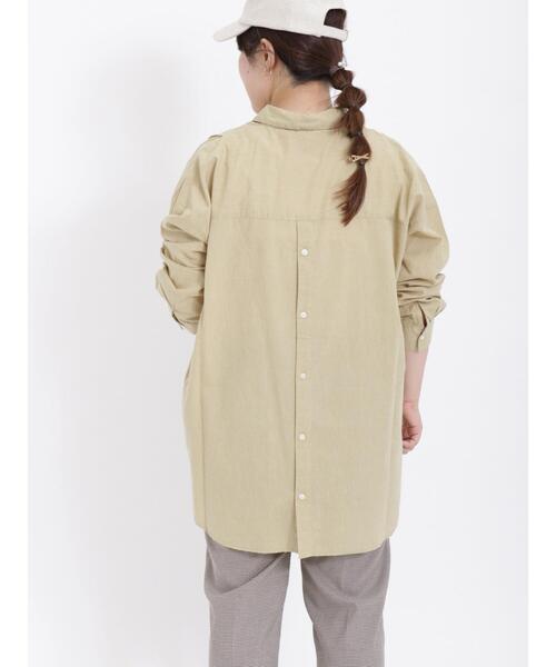 Samansa Mos2（サマンサ モスモス）の「柄アソート後ろ開きスキッパーチュニック（チュニック・レディース・ネイビー/パープル/ベージュ/グリーン/ブラック・F）」の8枚目の写真