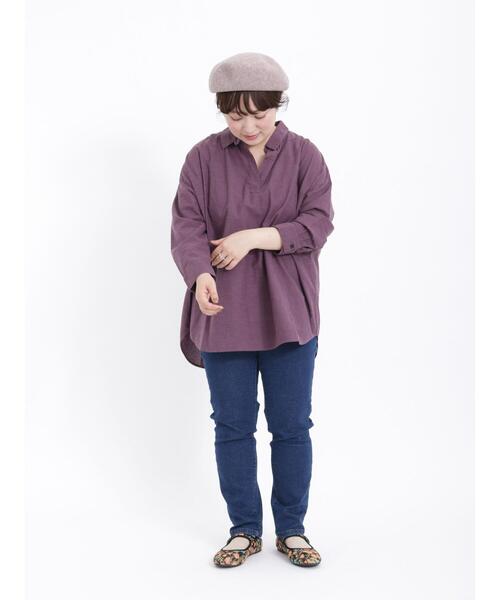 Samansa Mos2（サマンサ モスモス）の「柄アソート後ろ開きスキッパーチュニック（チュニック・レディース・ネイビー/パープル/ベージュ/グリーン/ブラック・F）」の15枚目の写真