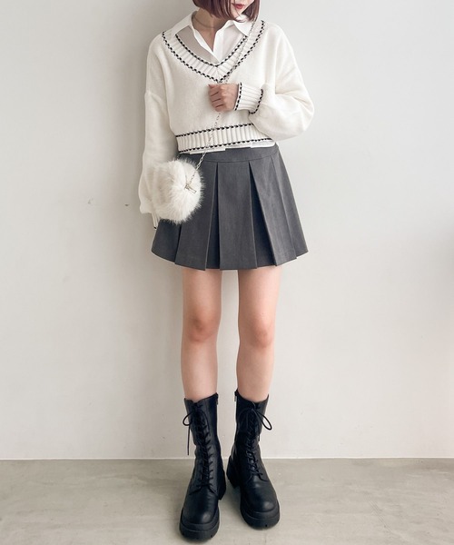 Heather(ヘザー)の「サークルファーショルダーBAG 980643(ショルダーバッグ・レディース・オフホワイト/ベージュ/ブラック・ONE SIZE)」の5枚目の写真