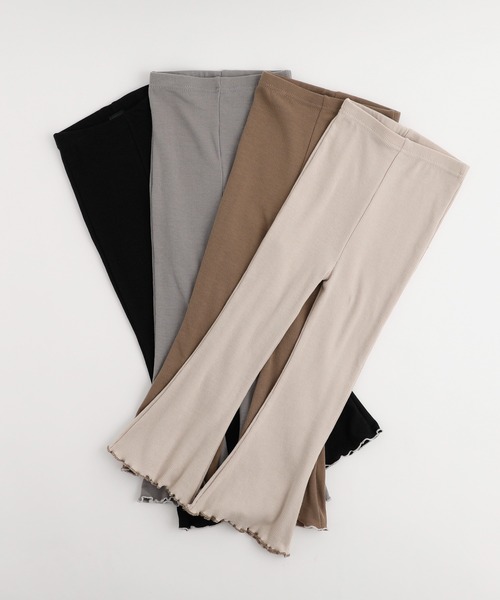 URBAN CHERRY（アーバンチェリー）の「【伸縮性・保温性バツグン】リブカットソーフレアレギンスパンツ（その他パンツ・キッズ・グレー/ブラック/ベージュ/ブラウン・150cm/110cm/120cm/130cm/140cm）」の21枚目の写真