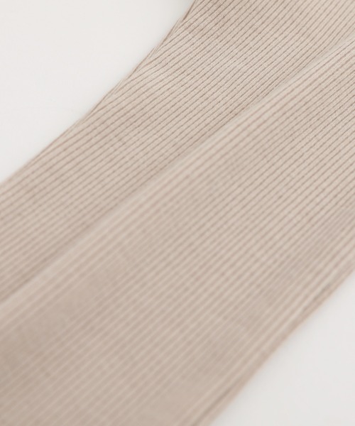 URBAN CHERRY（アーバンチェリー）の「【伸縮性・保温性バツグン】リブカットソーフレアレギンスパンツ（その他パンツ・キッズ・グレー/ブラック/ベージュ/ブラウン・150cm/110cm/120cm/130cm/140cm）」の17枚目の写真