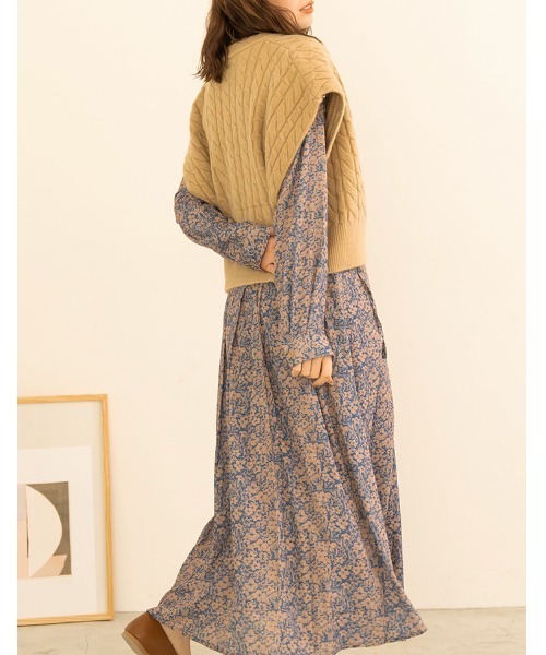 chocomee（チョコミー）の「button knit vest（ベスト・レディース・アイボリー/ベージュ・FREE）」の7枚目の写真