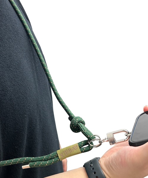 AVIREX（アヴィレックス）の「アヴィレックス ショルダーストラップ「アウトドアロープ」（スマホグッズ・メンズ・ブラック/セージグリーン/ダークグリーン・ONE SIZE）」の8枚目の写真