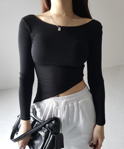 me+em select(ミームセレクト)の「※【 カップ付き 】バックオープンカッティング長袖タイトTシャツ(Tシャツ/カットソー・レディース・ブラック/ホワイト/グレー・FREE)」の21枚目の写真