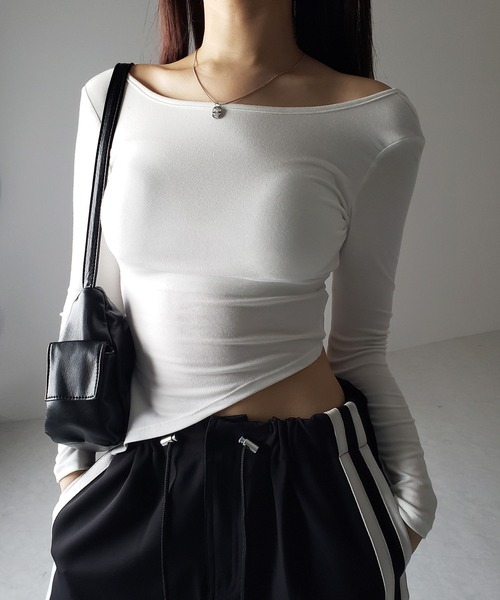 me+em select(ミームセレクト)の「※【 カップ付き 】バックオープンカッティング長袖タイトTシャツ(Tシャツ/カットソー・レディース・ブラック/ホワイト/グレー・FREE)」の10枚目の写真