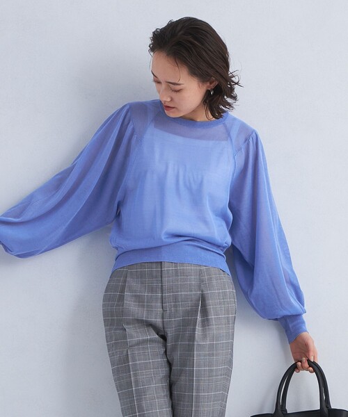 green label relaxing(グリーンレーベルリラクシング)の「Circ ギャザー クルーネック プルオーバー ニット(ニット/セーター・レディース・ライム/ベージュ/ライトブルー・FREE)」の3枚目の写真