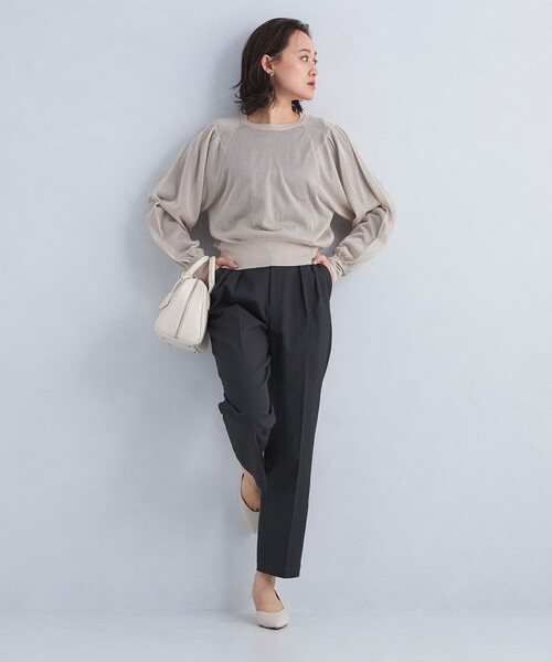 green label relaxing(グリーンレーベルリラクシング)の「Circ ギャザー クルーネック プルオーバー ニット(ニット/セーター・レディース・ライム/ベージュ/ライトブルー・FREE)」の5枚目の写真