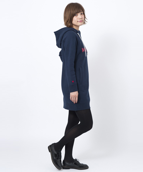MILKFED.（ミルクフェド）の「SWEAT HOODIE DRESS STENCIL（ワンピース・レディース・アッシュ/ネイビー・MEDIUM/SMALL）」の3枚目の写真