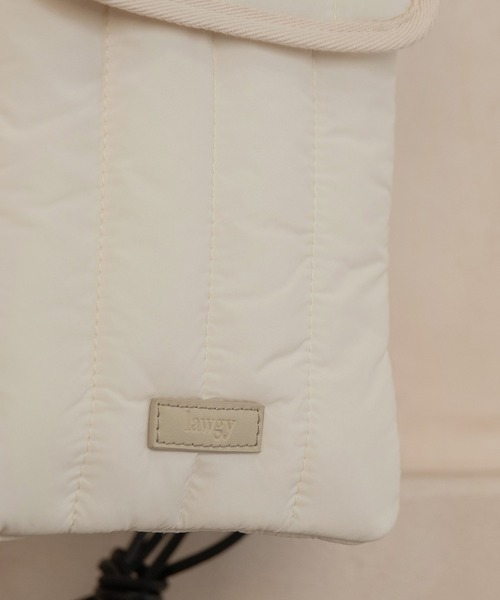 lawgy（ラウジー）の「quilting stitch point bag / キルティングステッチポイントバッグ（ショルダーバッグ・レディース・ブラック/イエロー系その他/アイボリー・FREE）」の8枚目の写真