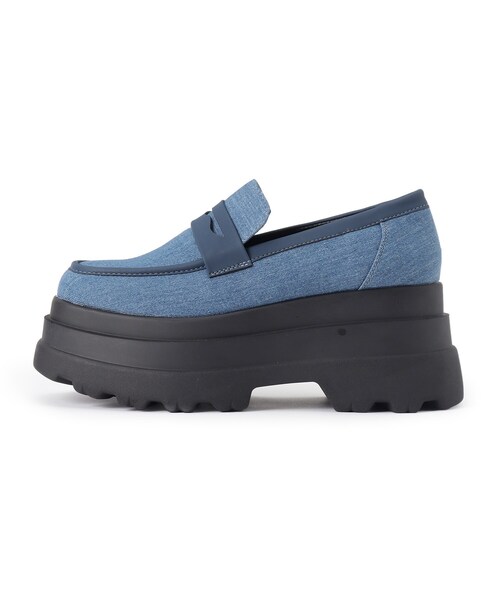 cs T&P(シーエスティーアンドピー)の「厚底2段ソールローファーパンプス(パンプス・レディース・ブラック系1/ホワイト/ブルー系2/ブラック・L/M/S/LL)」の14枚目の写真