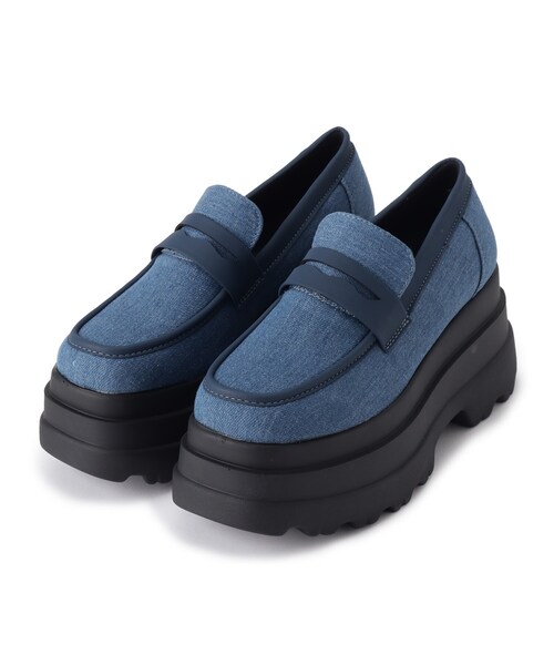 cs T&P(シーエスティーアンドピー)の「厚底2段ソールローファーパンプス(パンプス・レディース・ブラック系1/ホワイト/ブルー系2/ブラック・L/M/S/LL)」の8枚目の写真