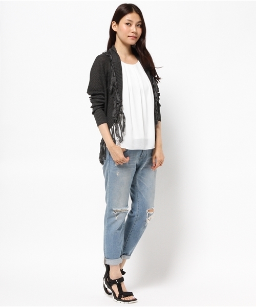 PAPILLONNER（パピヨネ）の「フリンジカーデ（カーディガン/ボレロ・レディース・チャコールグレー/ブラウン・FREE）」の3枚目の写真