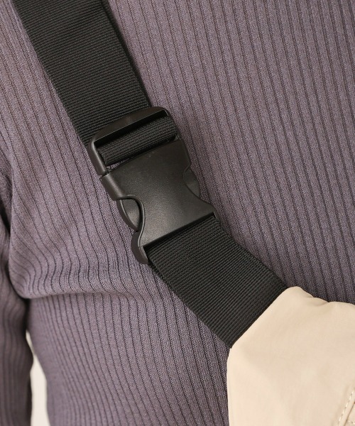 Bou Jeloud（ブージュルード）の「ナイロンZIPバッグ（ショルダーバッグ・レディース・ブラック/ベージュ・ONESIZE）」の13枚目の写真