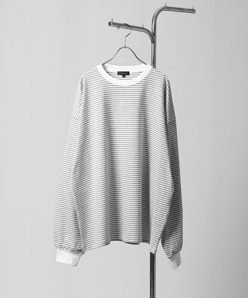 NILWAY（ニルウェイ）の「バルーンスリーブボーダーロングTシャツ/ ロンT（Tシャツ/カットソー・メンズ・グリーン/ライトグレー/ブラック/ネイビー・LARGE/MEDIUM）」の3枚目の写真