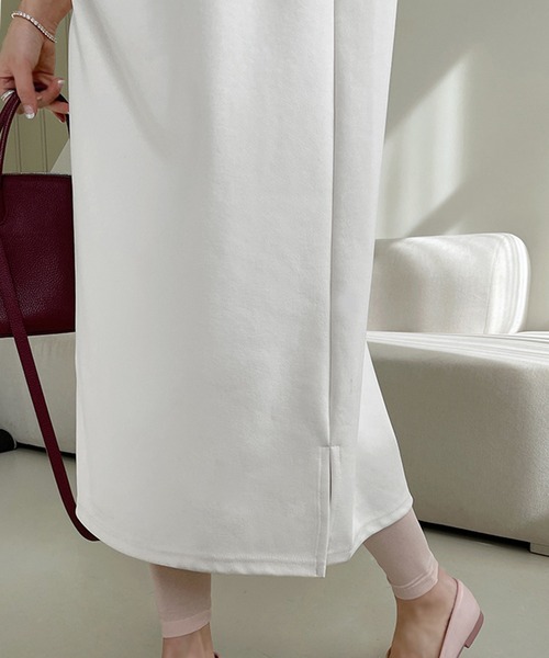 LAFFMO（ラフモ）の「ポロカラースウェットロングワンピース（ワンピース・レディース・ホワイト/ブラック・F）」の12枚目の写真