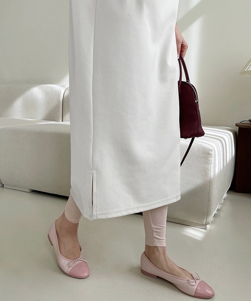 LAFFMO（ラフモ）の「ポロカラースウェットロングワンピース（ワンピース・レディース・ホワイト/ブラック・F）」の18枚目の写真