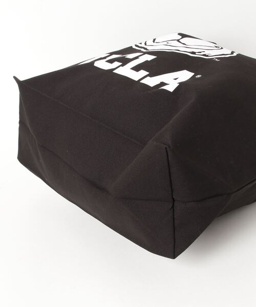 UCLA（ユーシーエルエー）の「UCLA 2WAY TOTE BAG（トートバッグ・メンズ・ブラック/ナチュラル・FREE）」の4枚目の写真