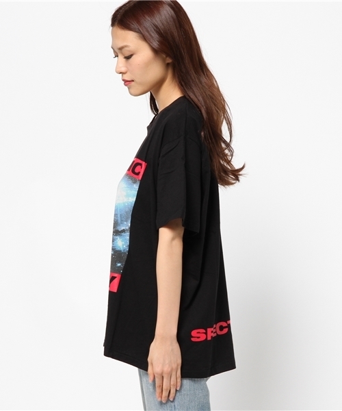 MOUSSY（マウジー）の「COSMIC TSJ（Tシャツ/カットソー・レディース・ホワイト/ブラック・FREE）」の4枚目の写真