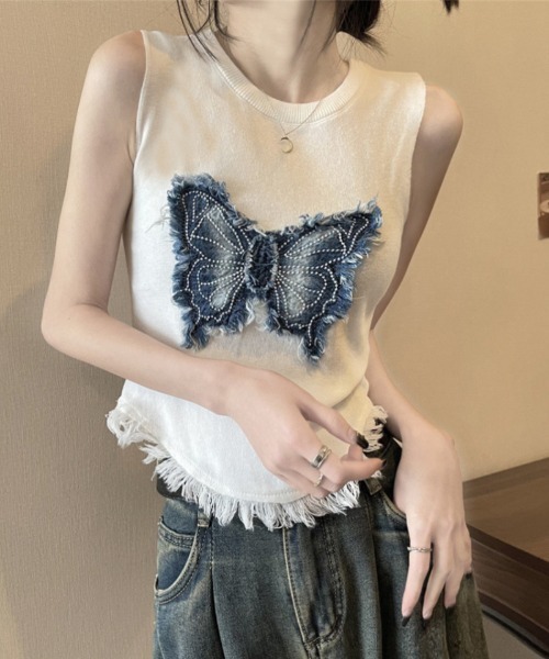 Ritzy（リッツィー）の「蝶デザイン ノースリーブトップス（Tシャツ/カットソー・レディース・アイボリー/チャコールグレー/ブラック・FREE）」の12枚目の写真
