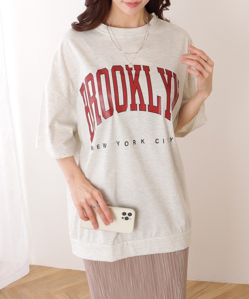 Lace Ladies(レースレディース)の「カレッジロゴ風 ビッグシルエット 半袖 ドロップショルダー プルオーバー(Tシャツ/カットソー・レディース・ブラック/ダークグレー/ネイビー/ライトグレー・M/XL)」の20枚目の写真