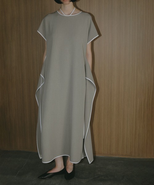 【美品】マノフ/ PIPING NARROW ワンピース　Sサイズ セール】PIPING NARROW ONE PIECE（ワンピース）｜MANOF（マノフ
