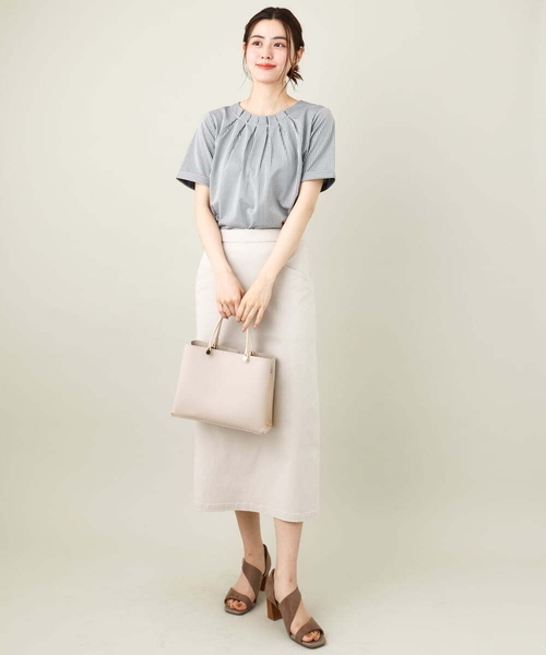 a.v.v（アーヴェヴェ）の「【UVカット/イージーケア】ストライプジャガードトップス（Tシャツ/カットソー・レディース・ブルー/ネイビー/ライトグレー・42/34/36/38/40）」の9枚目の写真