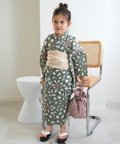 キッズ浴衣3点セット utatane グリーンの広がる菊（浴衣）｜utatane（ウタタネ）
