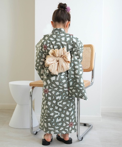 キッズ浴衣3点セット utatane グリーンの広がる菊（浴衣）｜utatane（ウタタネ）