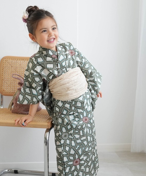 キッズ浴衣3点セット utatane グリーンの広がる菊（浴衣）｜utatane（ウタタネ）