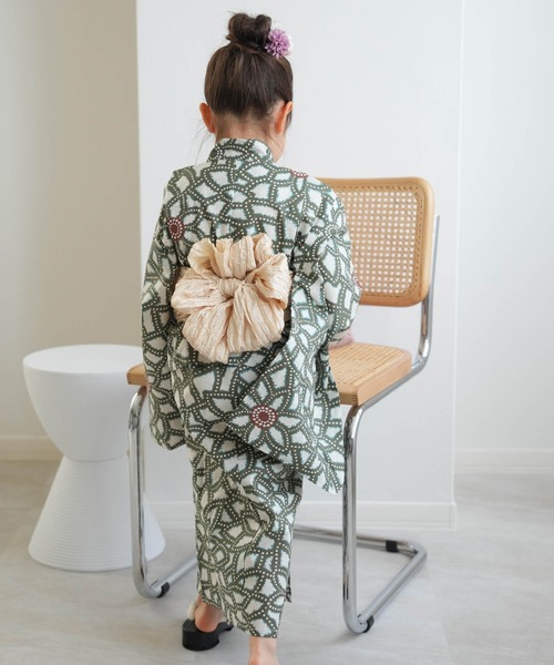 キッズ浴衣3点セット utatane グリーンの広がる菊（浴衣）｜utatane（ウタタネ）