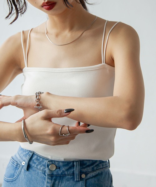 Chillfar（チルファー）の「ダブルストラップカップ付きスクエアキャミソール（キャミソール・レディース・グレー系/グレー/ブラック系/オートミール/ブラウン/ホワイト/ブラウン系/アイボリー/グレイッシュベージュ/ブラック・FREE）」の14枚目の写真