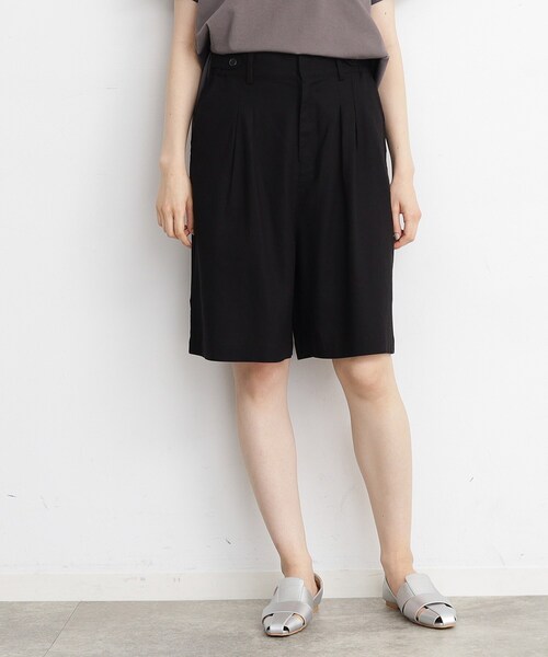 THE SHOP TK (ザ ショップ ティーケー )の「◆【リネン混】大人タックハーフパンツ/洗える(その他パンツ・レディース・ライトベージュ/ブラック・99)」の16枚目の写真