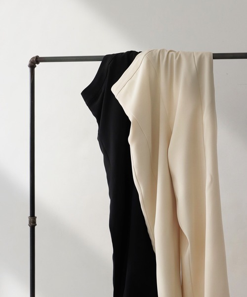 antiqua(アンティカ)の「ストレートパンツ(その他パンツ・レディース・ブラック/オフホワイト・P/R)」の14枚目の写真