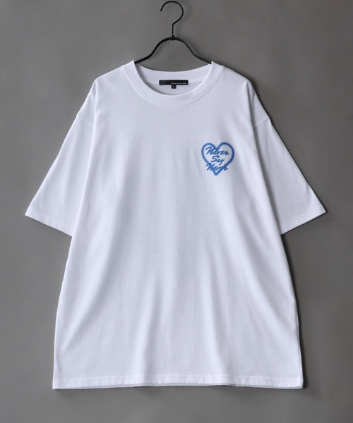 【boohoo】オーバーサイズ スケルトン ハート プリント Tシャツ ☆boohoo☆オーバーサイズ スケルトン ハート プリント Tシャツ