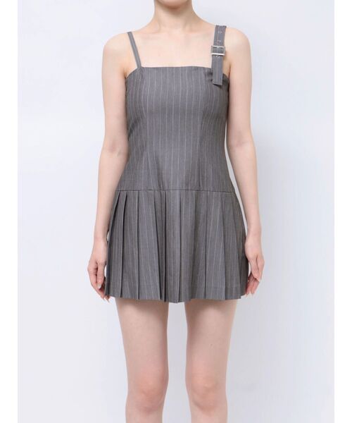 GYDA(ジェイダ)の「【WEB限定】【TINY低身長さん向け】アシメストラッププリーツワンピース(ワンピース・レディース・グレー/ブラック・FREE)」の14枚目の写真